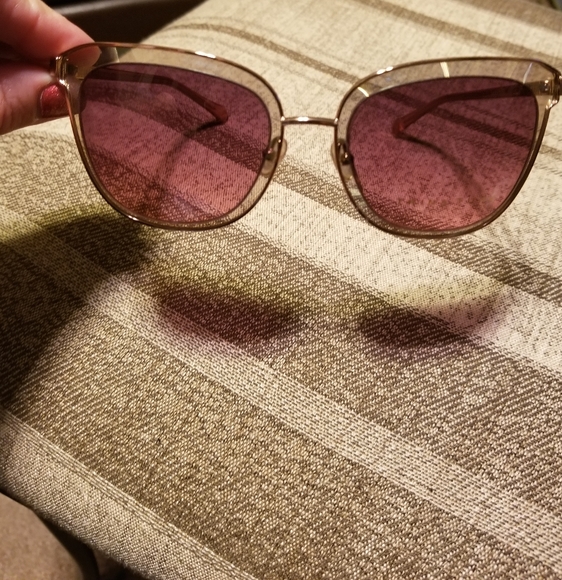 Trina Turk Accessories - Classy, sassy, Trina Turk Antigua sunglasses. Rose gold. Size 54. With case.